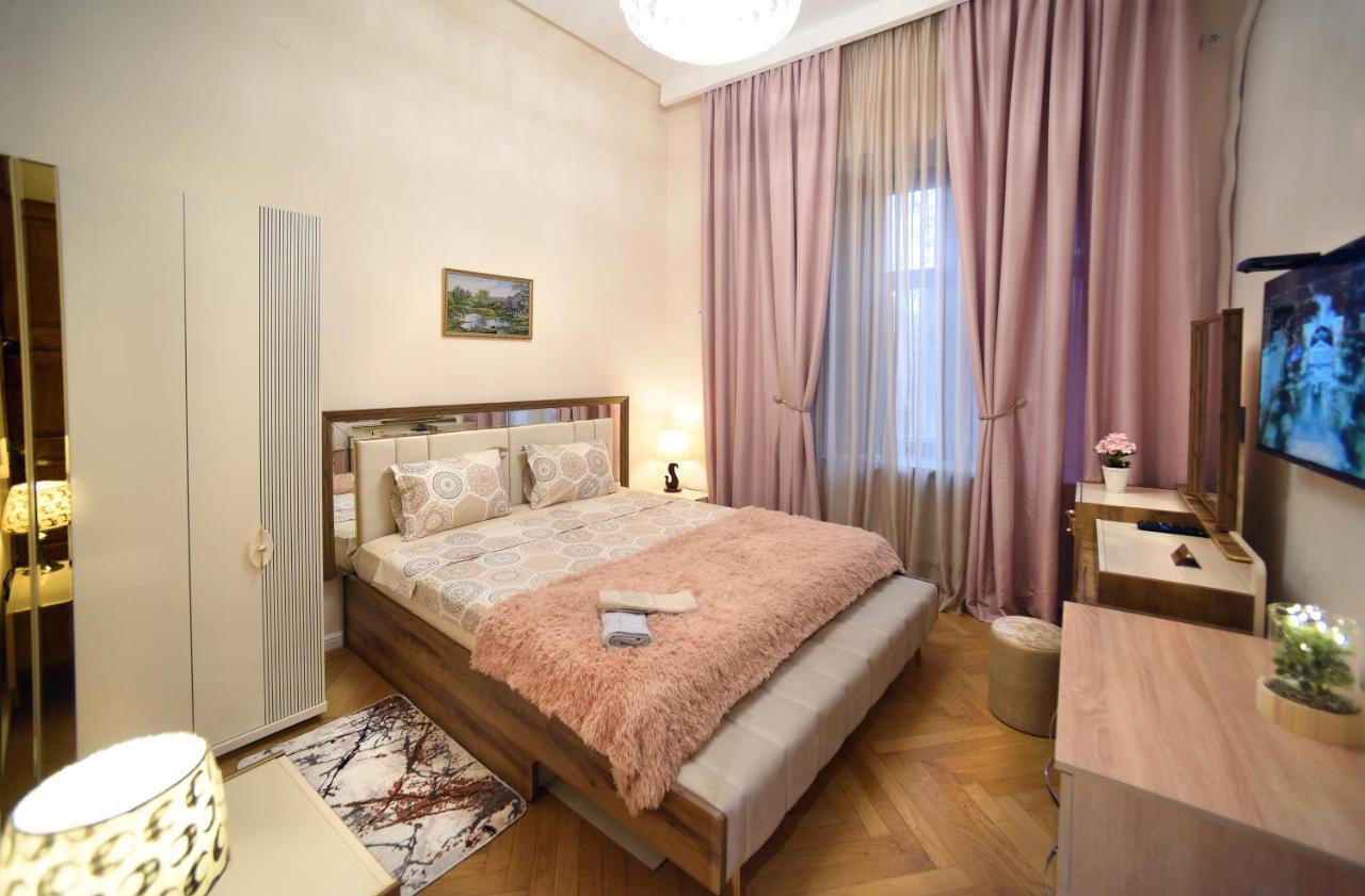 City Lux Hotel Τυφλίδα Εξωτερικό φωτογραφία